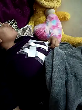 HEENA 022 online show from 02-28-25, 07:48