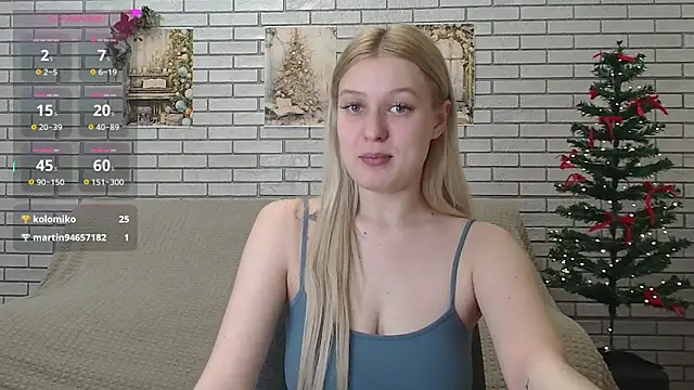 Snapshot of EmiliaDuchess chatting on 01-09-25, 09:48 EmiliaDuchess online show from 01-09-25, 09:48