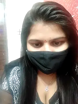 Snapshot of Hotty-simran chatting on 03-03-25, 04:43 Hotty-simran online show from 03-03-25, 04:43