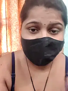 Snapshot of Hotty-simran chatting on 10-10-25, 08:26 Hotty-simran online show from 10-10-25, 08:26