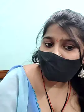 Snapshot of Hotty-simran chatting on 09-24-25, 05:03 Hotty-simran online show from 09-24-25, 05:03