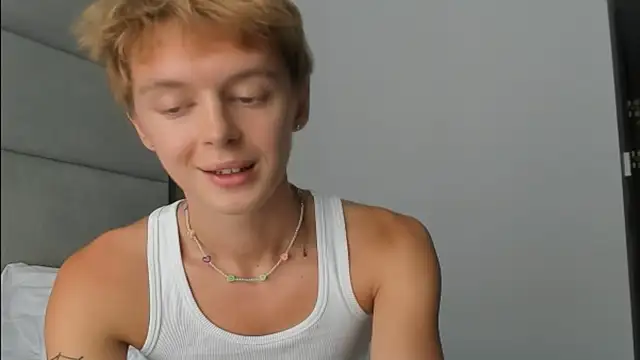 agelandreww online show from 07-20-26, 02:41