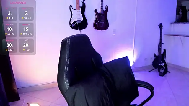 lilpervertgirl online show from 10-07-25, 03:18