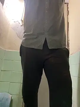 Snapshot of hairyboy69 chatting on 02-02-25, 08:19 hairyboy69 online show from 02-02-25, 08:19