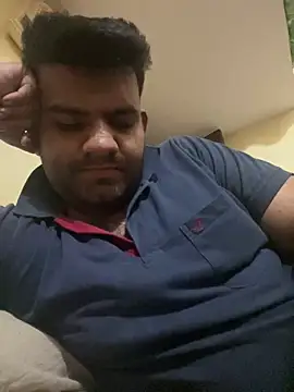 Snapshot of hairyboy69 chatting on 03-22-25, 08:26 hairyboy69 online show from 03-22-25, 08:26