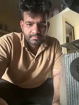 Snapshot of hairyboy69 chatting on 02-23-25, 09:55 hairyboy69 online show from 02-23-25, 09:55