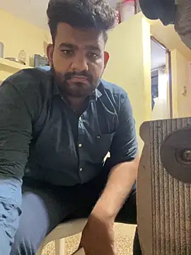 Snapshot of hairyboy69 chatting on 02-07-25, 07:49 hairyboy69 online show from 02-07-25, 07:49