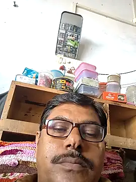 Srmotrs online show from 10-27-25, 06:47