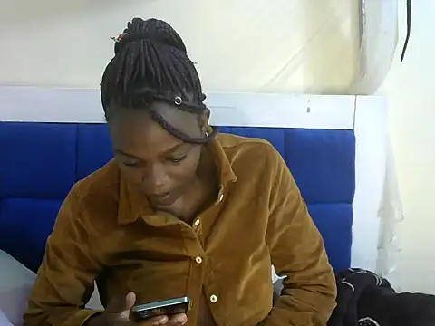 beauty petite online show from 10-11-25, 05:52