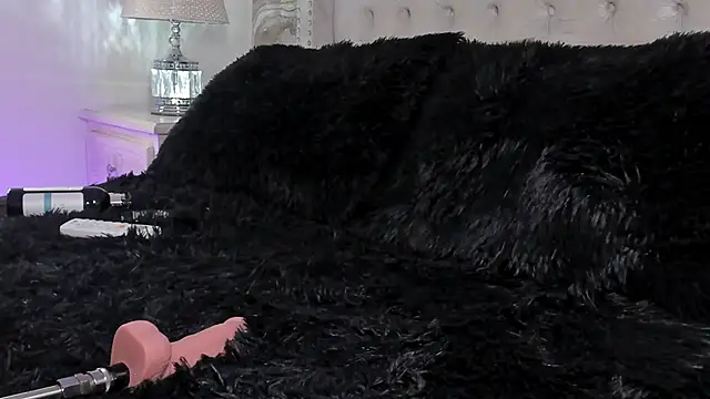 Snapshot of Kev_jenner chatting on 10-06-25, 09:37 Kev jenner online show from 10-06-25, 09:37