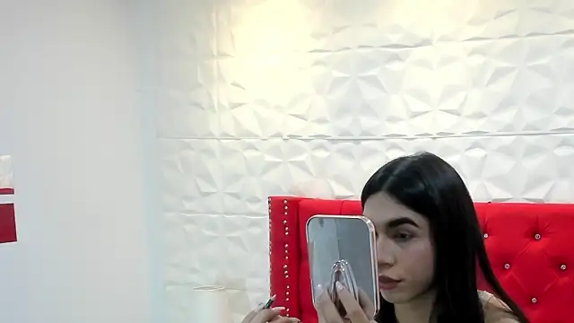 Aria Buitrago online show from 03-06-25, 05:11