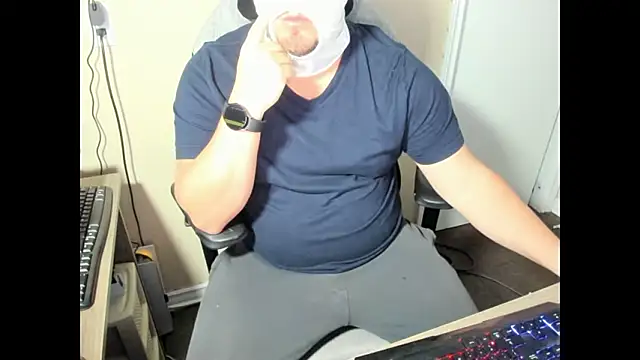 fatboi2slim123 online show from 03-24-26, 01:38