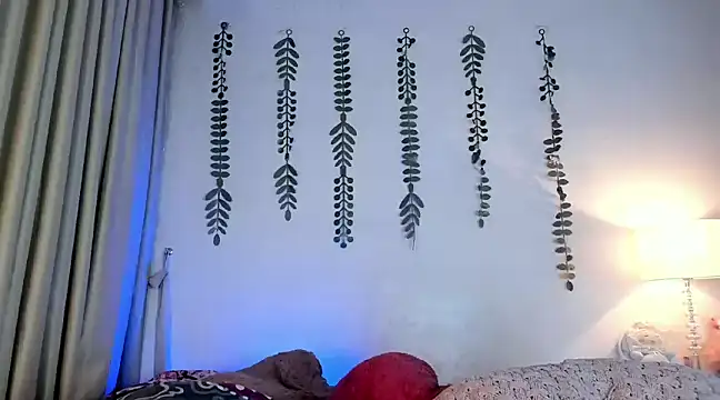 halseycox    online show from 02-18-25, 07:10