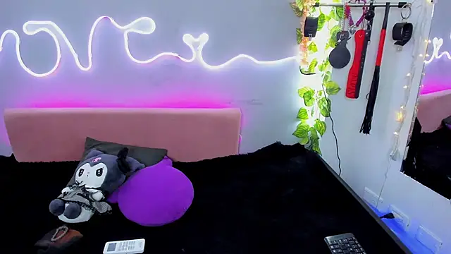 YouliteSllut2 online show from 01-29-25, 07:22