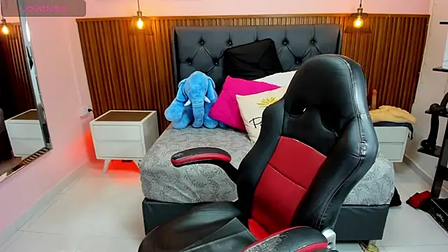 MEYLAGIA online show from 02-10-26, 03:16