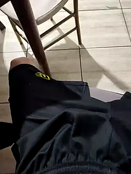 Snapshot of pau_gostosooo chatting on 01-18-25, 03:09 pau gostosooo online show from 01-18-25, 03:09