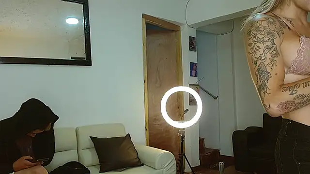 parejacaliente20154 online show from 03-12-25, 12:04