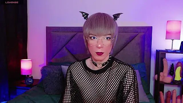 Snapshot of Sammy_Russell chatting on 02-21-26, 06:48 Sammy Russell online show from 02-21-26, 06:48