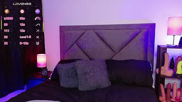 Snapshot of Sammy_Russell chatting on 02-04-26, 08:20 Sammy Russell online show from 02-04-26, 08:20