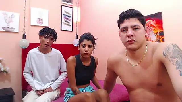 sex twinks online show from 02-21-25, 07:10