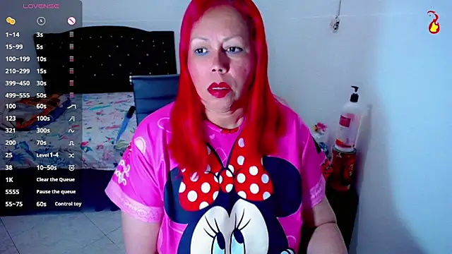 Hot-Rihanna online show from 04-08-26, 02:57