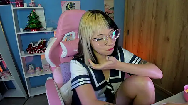 Artic love online show from 03-20-25, 06:52