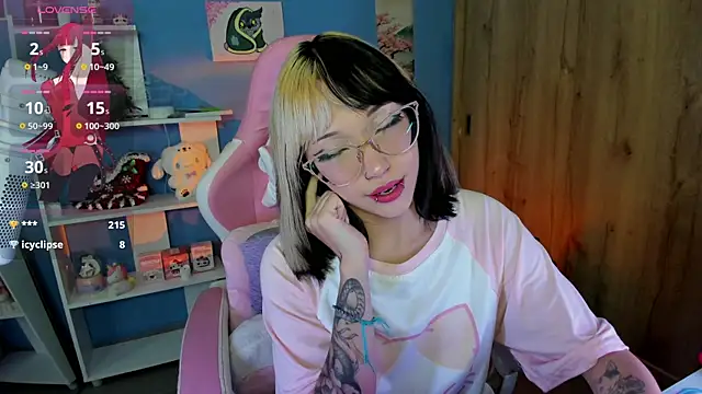 Artic love online show from 03-13-25, 09:43