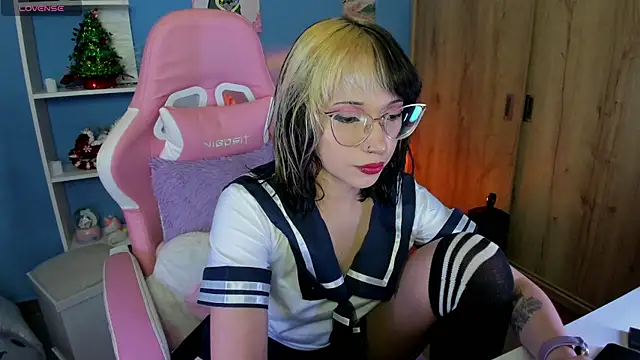 Artic love online show from 02-16-25, 07:37