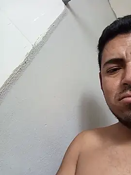 Snapshot of ixam92 chatting on 05-24-26, 04:51 ixam92 online show from 05-24-26, 04:51