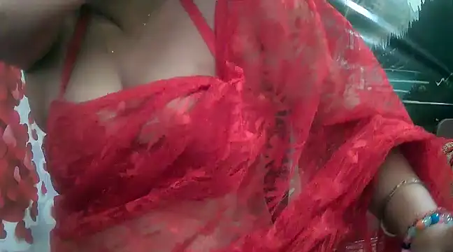 Snapshot of LOVERIAKOL chatting on 03-11-25, 03:45 LOVERIAKOL online show from 03-11-25, 03:45