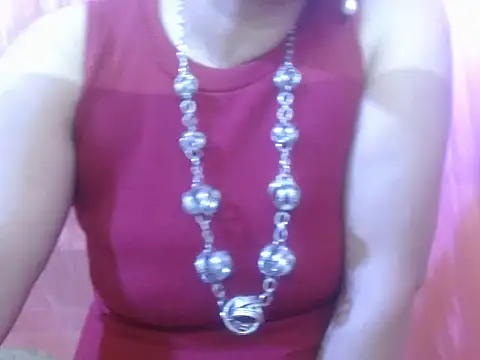 LOVERIAKOL online show from 11-19-25, 12:49