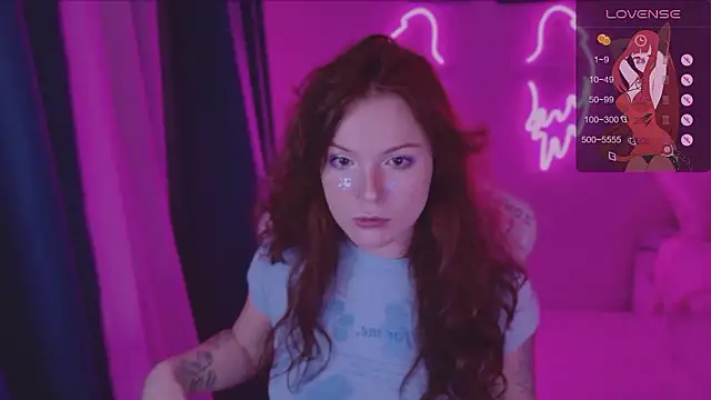 Snapshot of Elsie_Ginger chatting on 12-06-24, 09:29 Elsie Ginger online show from 12-06-24, 09:29