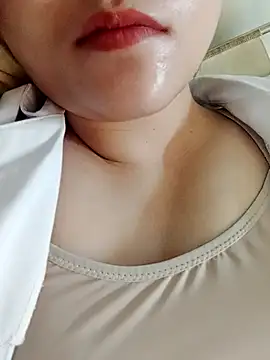 Snapshot of Sexyass13 chatting on 09-17-25, 04:58 Sexyass13 online show from 09-17-25, 04:58