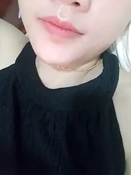 Snapshot of Sexyass13 chatting on 10-14-25, 05:24 Sexyass13 online show from 10-14-25, 05:24