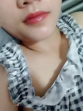 Snapshot of Sexyass13 chatting on 09-10-25, 04:39 Sexyass13 online show from 09-10-25, 04:39