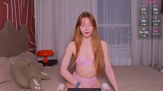 EvaCroan online show from 02-24-26, 01:56