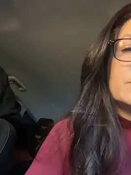 BeautifulMesss online show from 11-26-25, 04:40