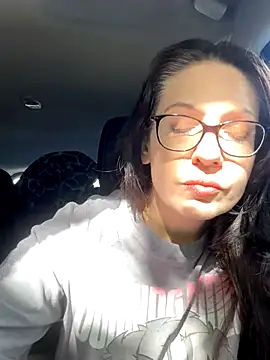 BeautifulMesss online show from 10-23-25, 03:32