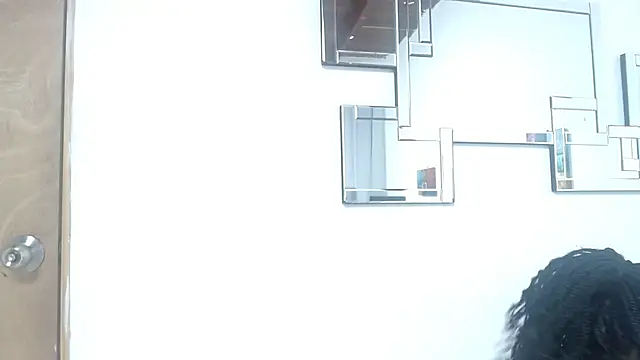 Madeline Woods online show from 10-09-25, 11:44