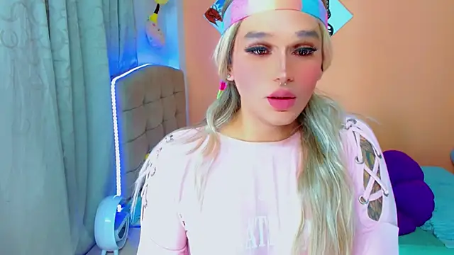 TaylorMon online show from 11-06-25, 01:20