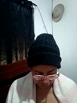 Snapshot of sorbetico_perverse chatting on 12-18-25, 12:20 sorbetico perverse online show from 12-18-25, 12:20