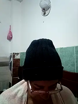 Snapshot of sorbetico_perverse chatting on 12-20-25, 01:25 sorbetico perverse online show from 12-20-25, 01:25