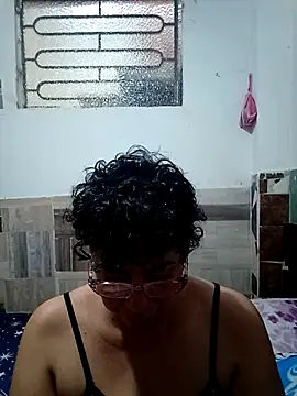 Snapshot of sorbetico_perverse chatting on 01-07-26, 01:27 sorbetico perverse online show from 01-07-26, 01:27