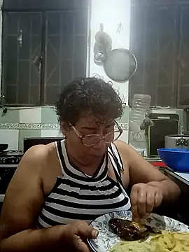 Snapshot of sorbetico_perverse chatting on 01-11-26, 01:45 sorbetico perverse online show from 01-11-26, 01:45