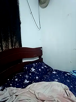 Snapshot of sorbetico_perverse chatting on 12-17-25, 01:05 sorbetico perverse online show from 12-17-25, 01:05