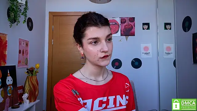 Snapshot of Bunny_ShyGirl chatting on 03-17-25, 06:18 Bunny ShyGirl online show from 03-17-25, 06:18