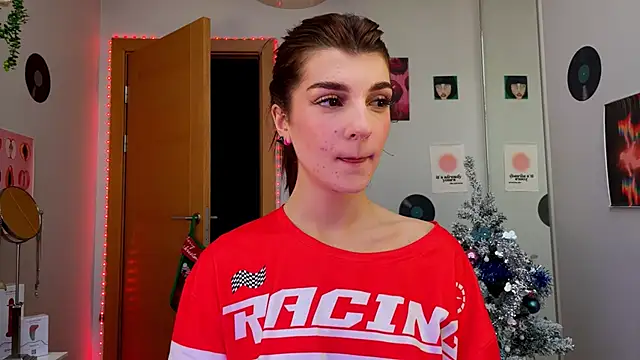 Snapshot of Bunny_ShyGirl chatting on 01-08-25, 07:24 Bunny ShyGirl online show from 01-08-25, 07:24