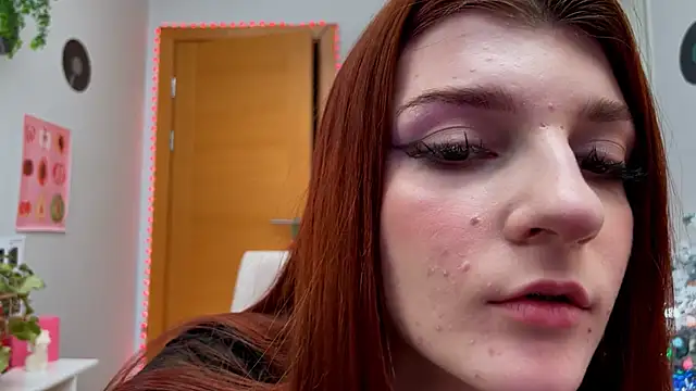 Snapshot of Bunny_ShyGirl chatting on 12-27-24, 11:06 Bunny ShyGirl online show from 12-27-24, 11:06