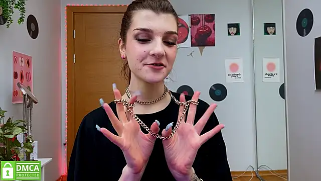 Snapshot of Bunny_ShyGirl chatting on 01-23-25, 11:37 Bunny ShyGirl online show from 01-23-25, 11:37