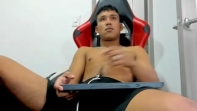 Backsex boy online show from 02-20-26, 08:33